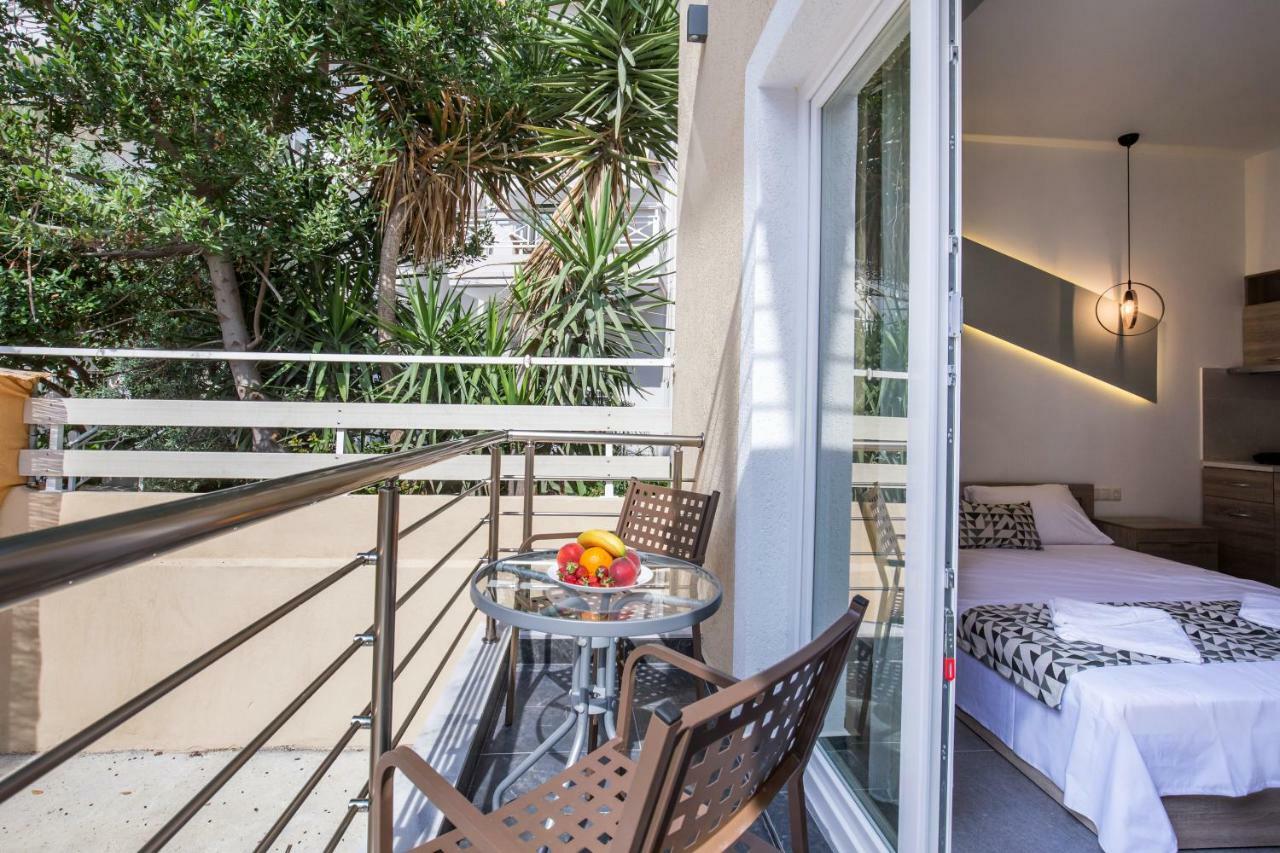Studios & Apartments Elisabeta ลิเมนาเรีย ภายนอก รูปภาพ