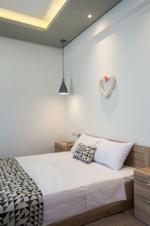 Studios & Apartments Elisabeta ลิเมนาเรีย ภายนอก รูปภาพ