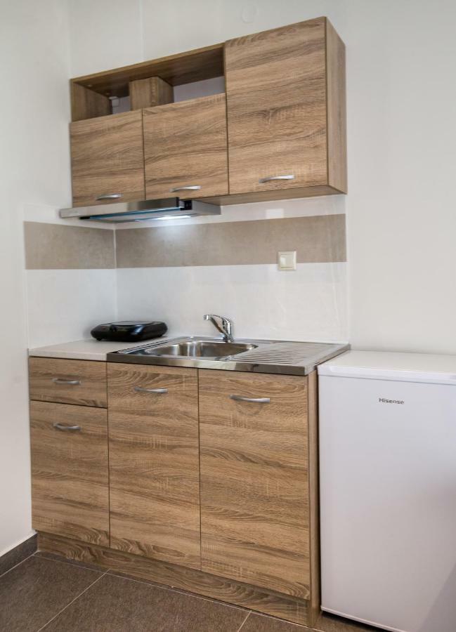 Studios & Apartments Elisabeta ลิเมนาเรีย ภายนอก รูปภาพ