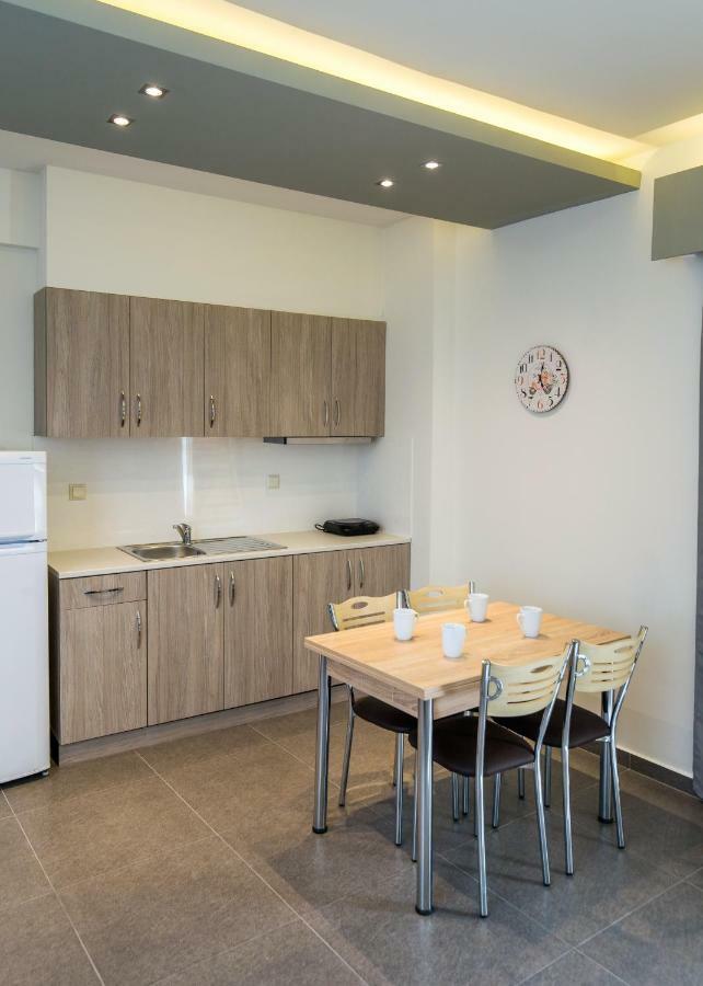 Studios & Apartments Elisabeta ลิเมนาเรีย ภายนอก รูปภาพ
