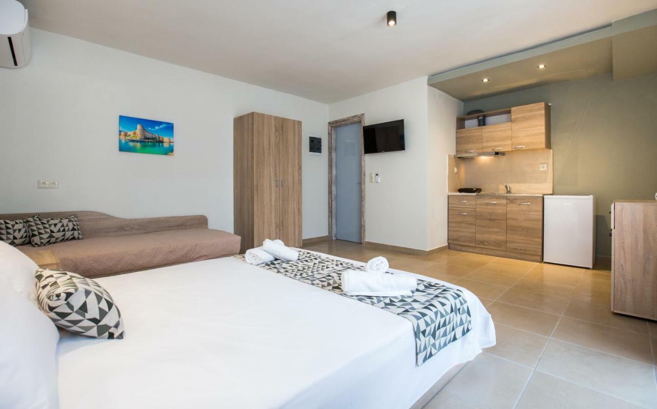Studios & Apartments Elisabeta ลิเมนาเรีย ภายนอก รูปภาพ