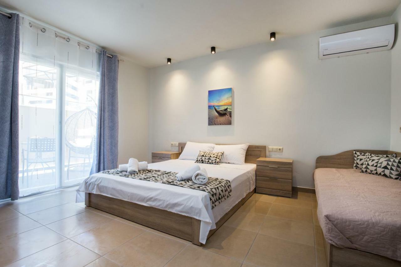 Studios & Apartments Elisabeta ลิเมนาเรีย ภายนอก รูปภาพ