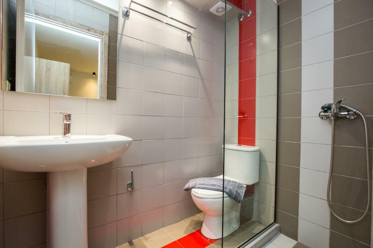 Studios & Apartments Elisabeta ลิเมนาเรีย ภายนอก รูปภาพ